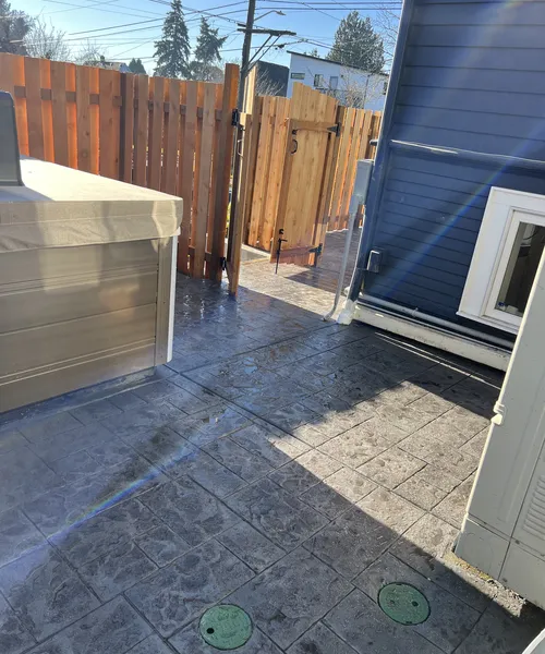Full Concrete in Edmonds 